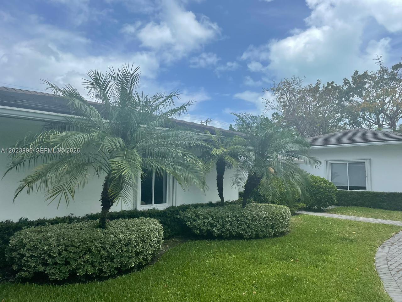CAPE FLORIDA SUB SEC 1 - Residential Lease