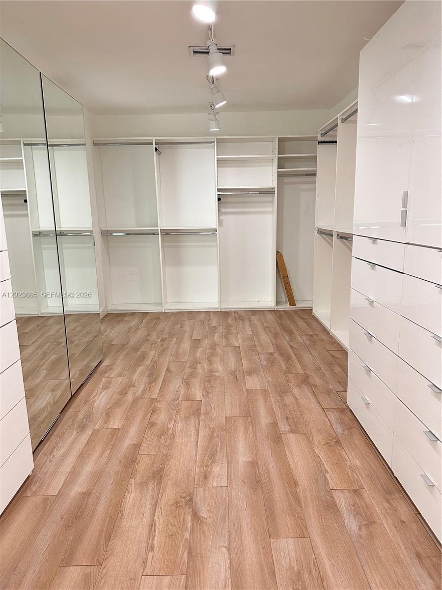 CAPE FLORIDA SUB SEC 1 - Residential Lease
