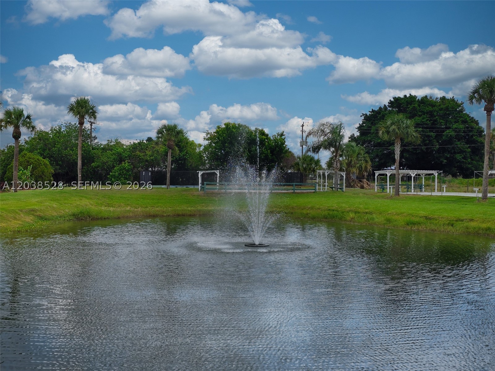 OASIS VILLAGE - Residential