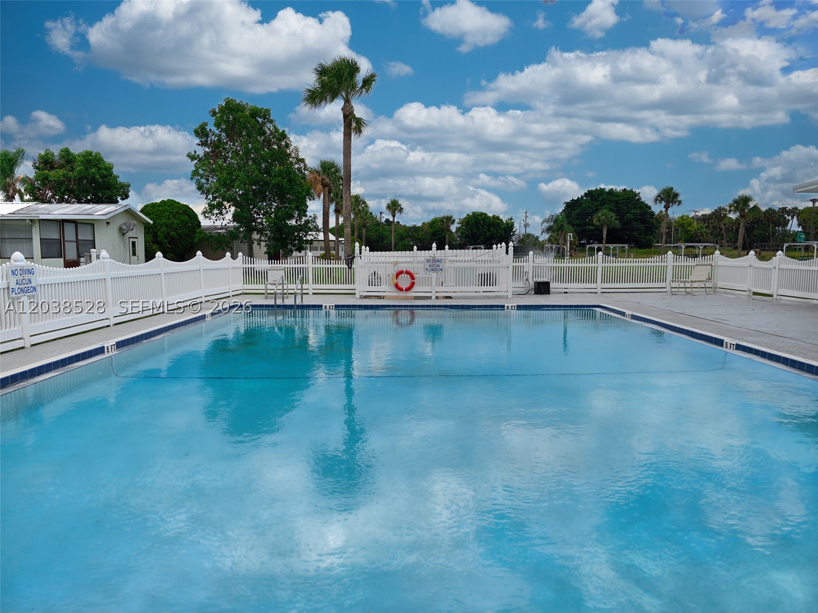 OASIS VILLAGE - Residential