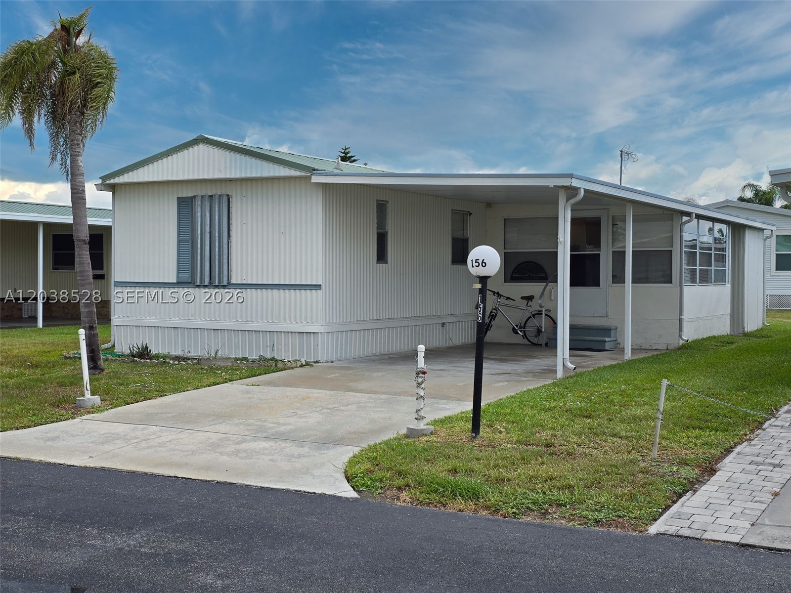 OASIS VILLAGE - Residential