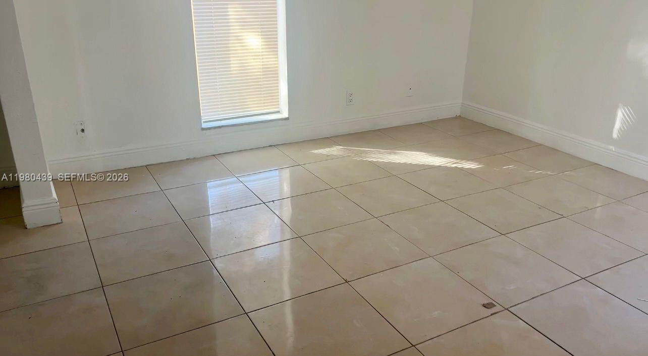 ARBOR KEYS CONDO - Residential