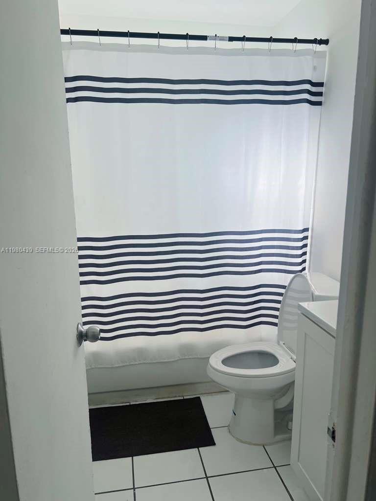 ARBOR KEYS CONDO - Residential