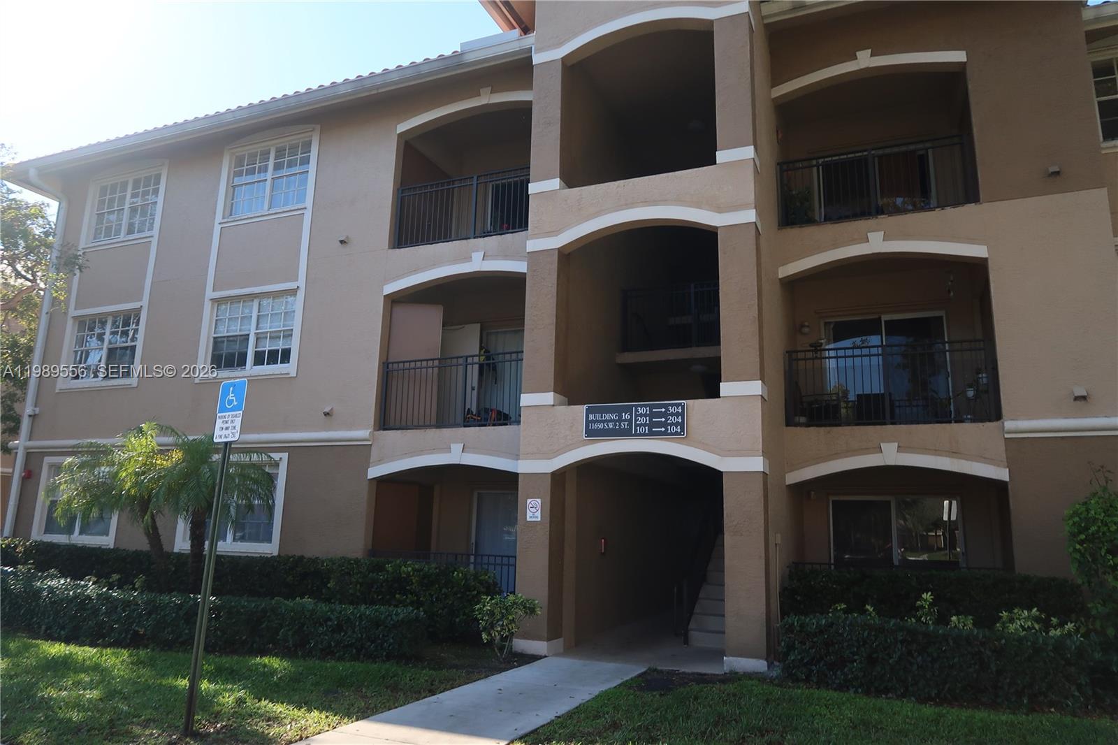 MARQUESA CONDO - Residential