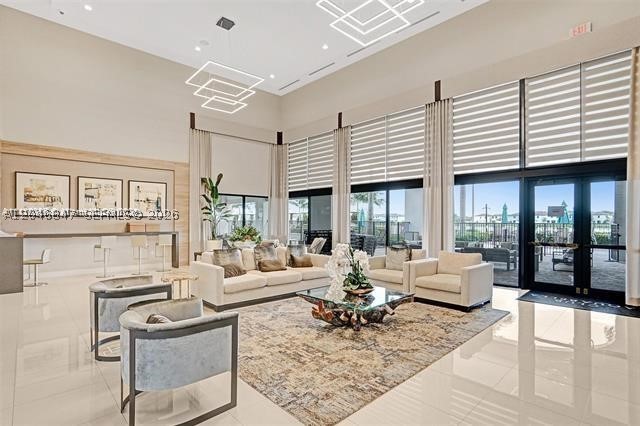 AQUABELLA NORTH REPLAT - Residential