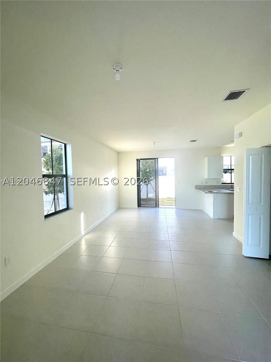 AQUABELLA NORTH REPLAT - Residential