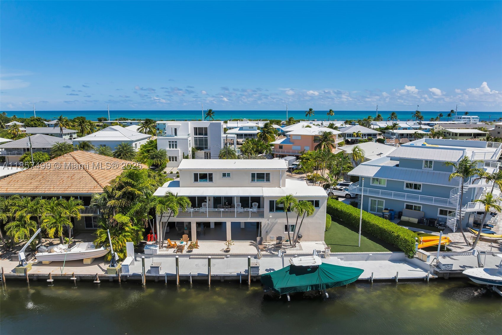 PORT ANTIGUA PLAT NO 5 & - Residential