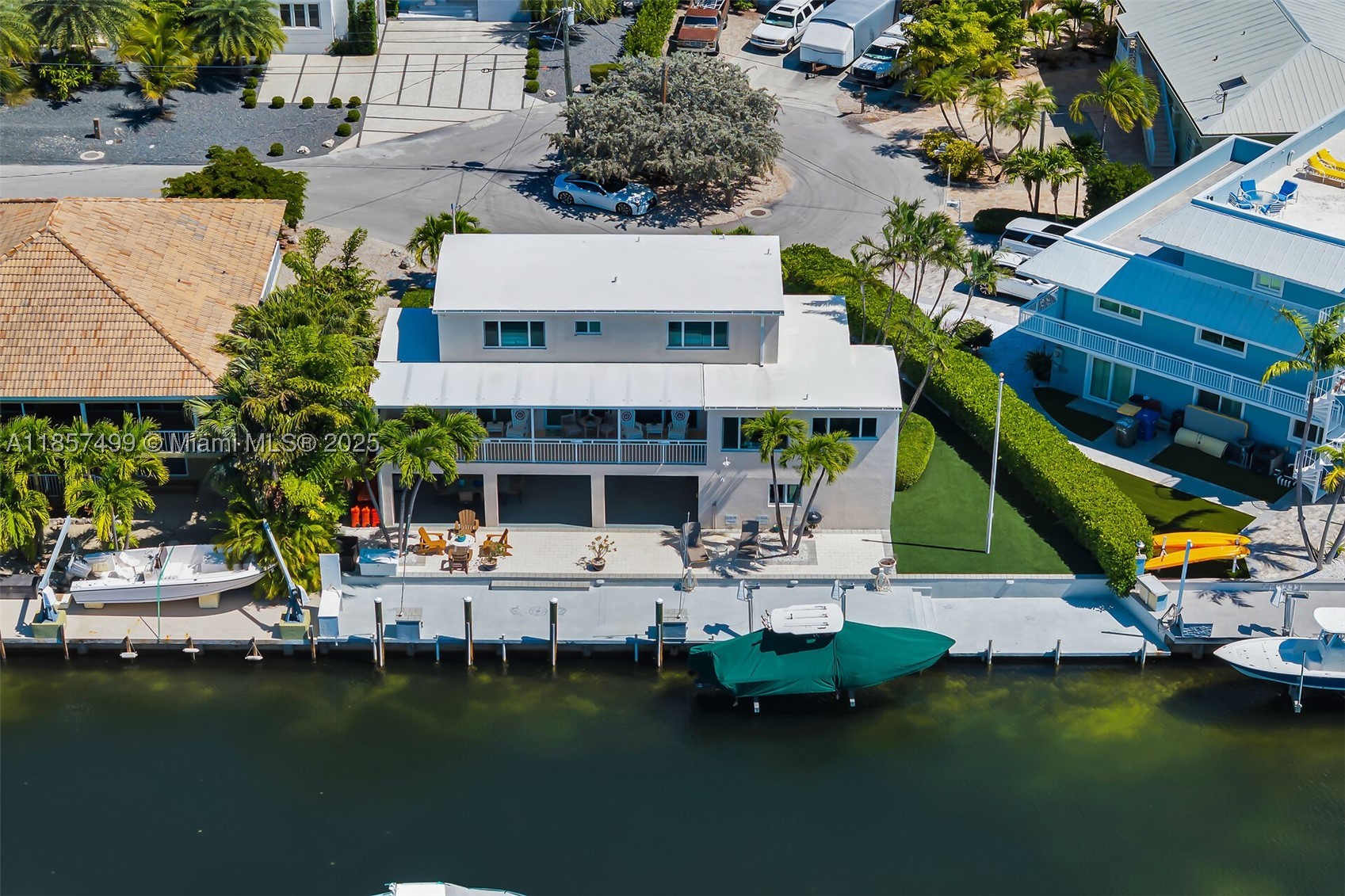 PORT ANTIGUA PLAT NO 5 & - Residential