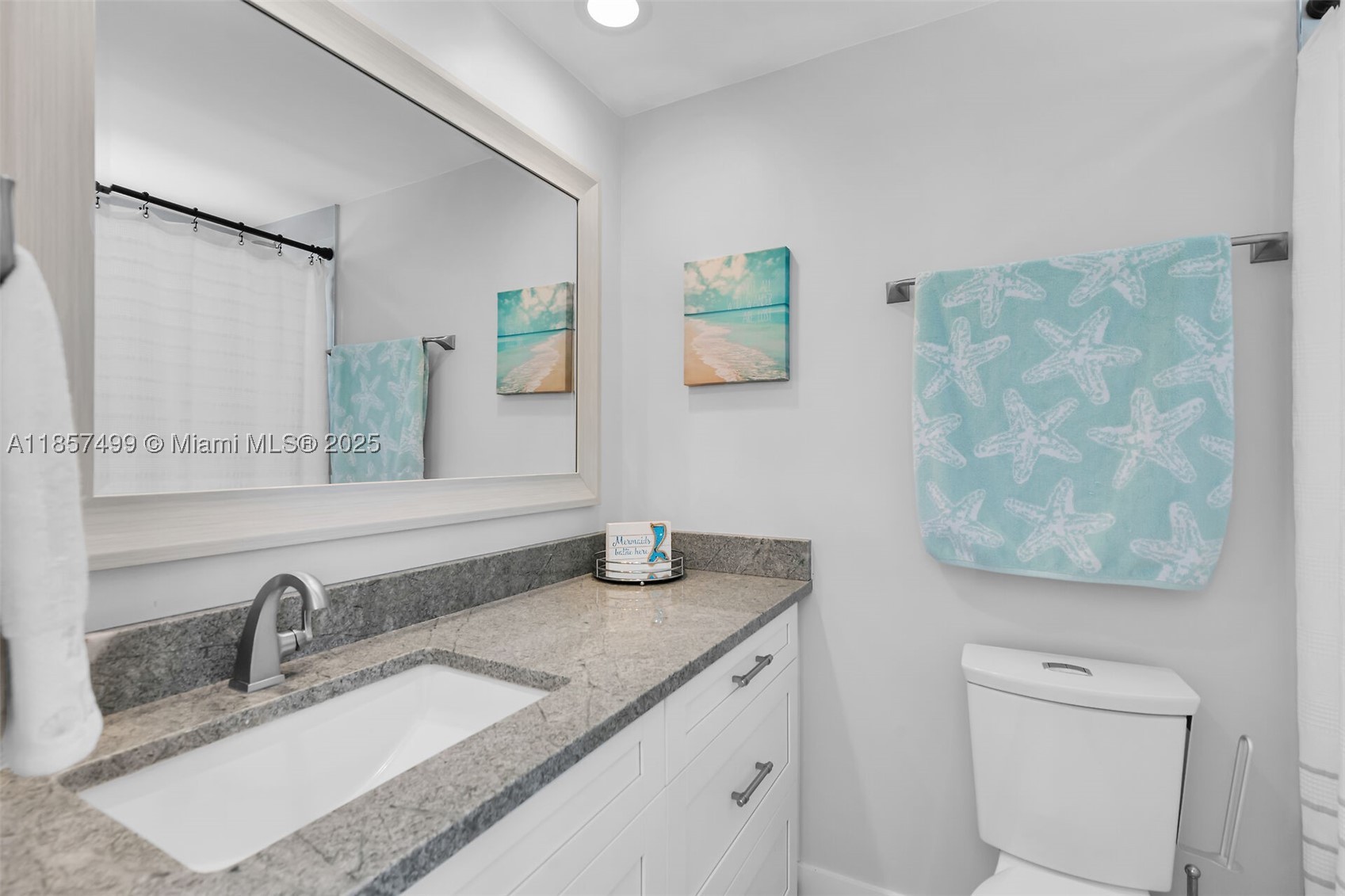 PORT ANTIGUA PLAT NO 5 & - Residential