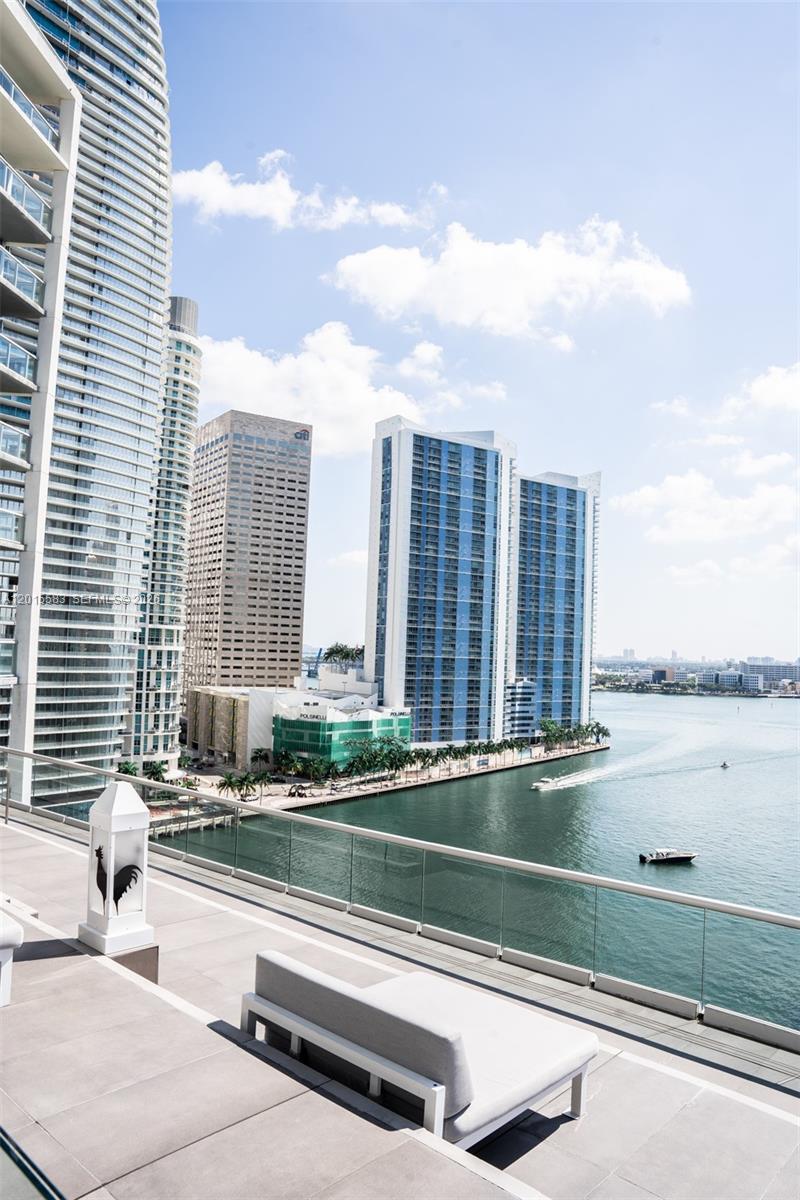 ICONBRICKELL CONDO NO 1 - Residential