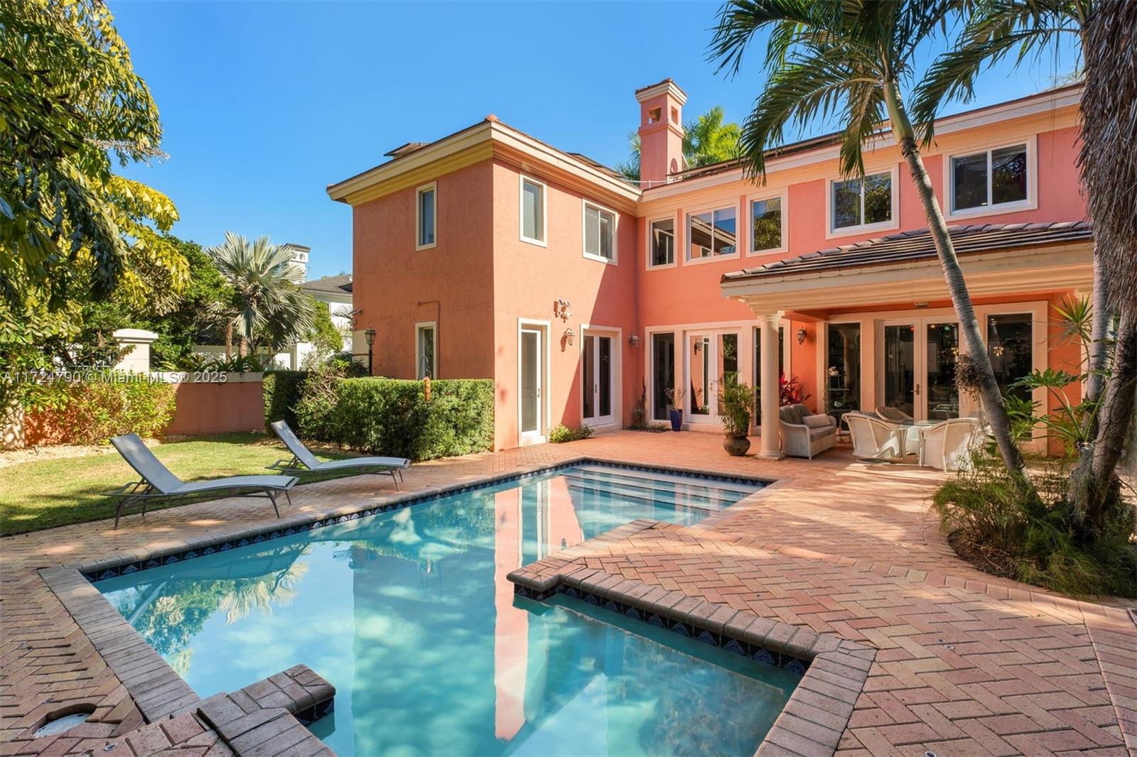 TREASURE TROVE - Residential