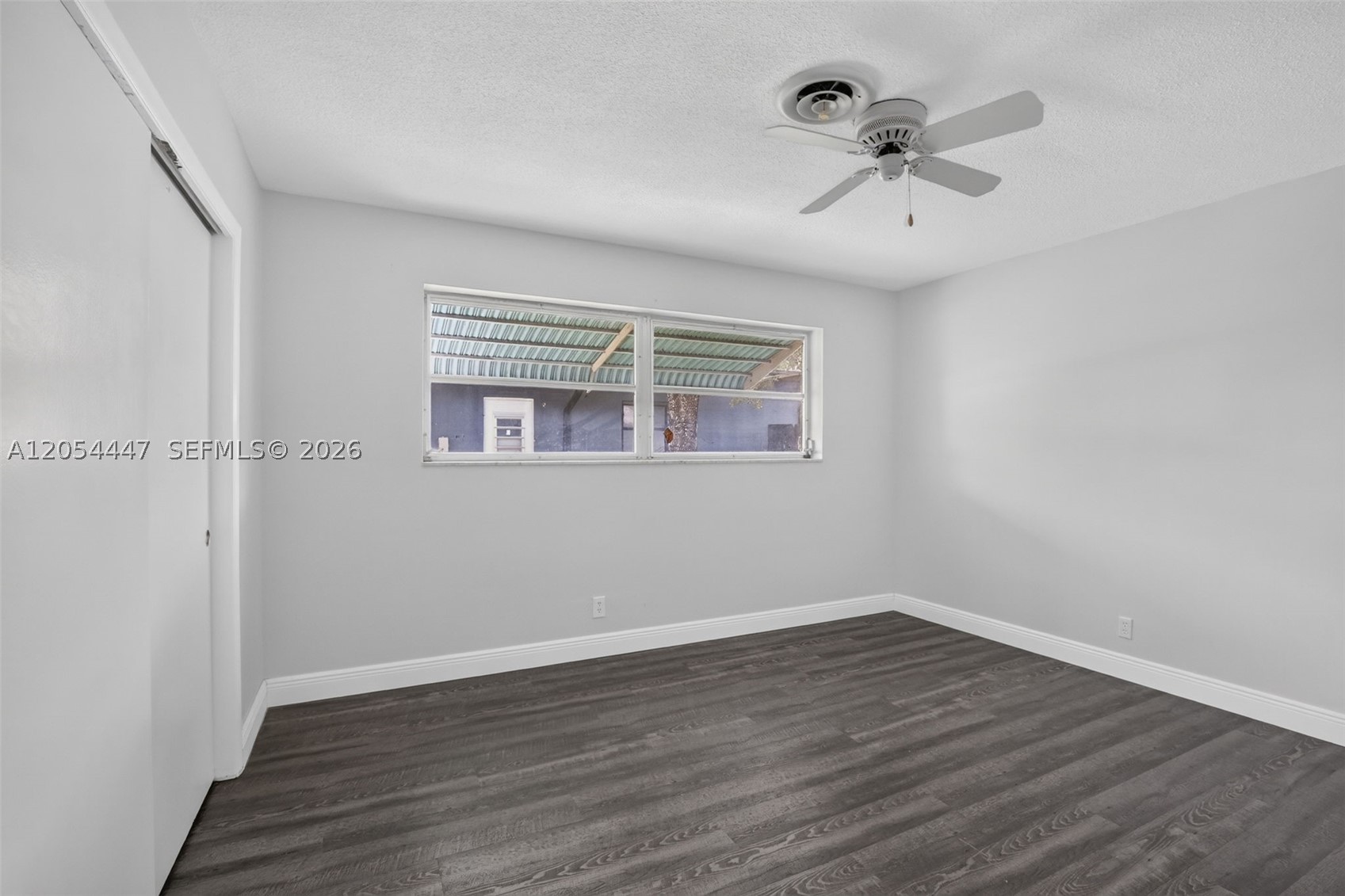 PLANTATION PARK LAKESITES - Residential