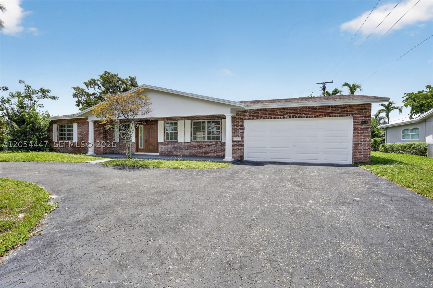 PLANTATION PARK LAKESITES - Residential