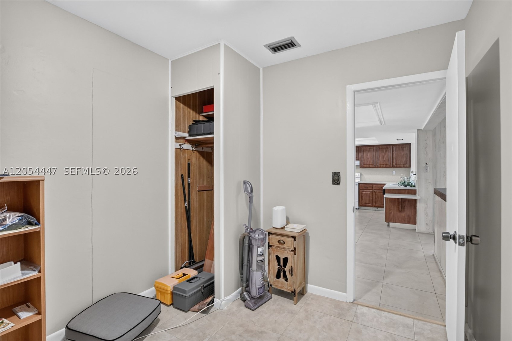 PLANTATION PARK LAKESITES - Residential