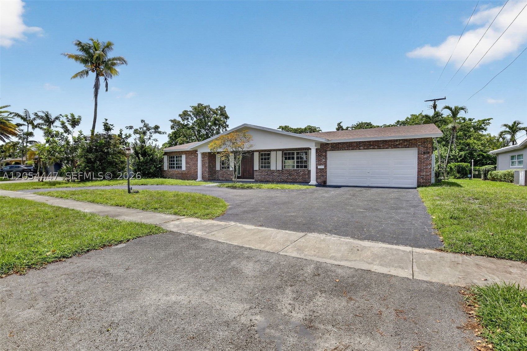 PLANTATION PARK LAKESITES - Residential