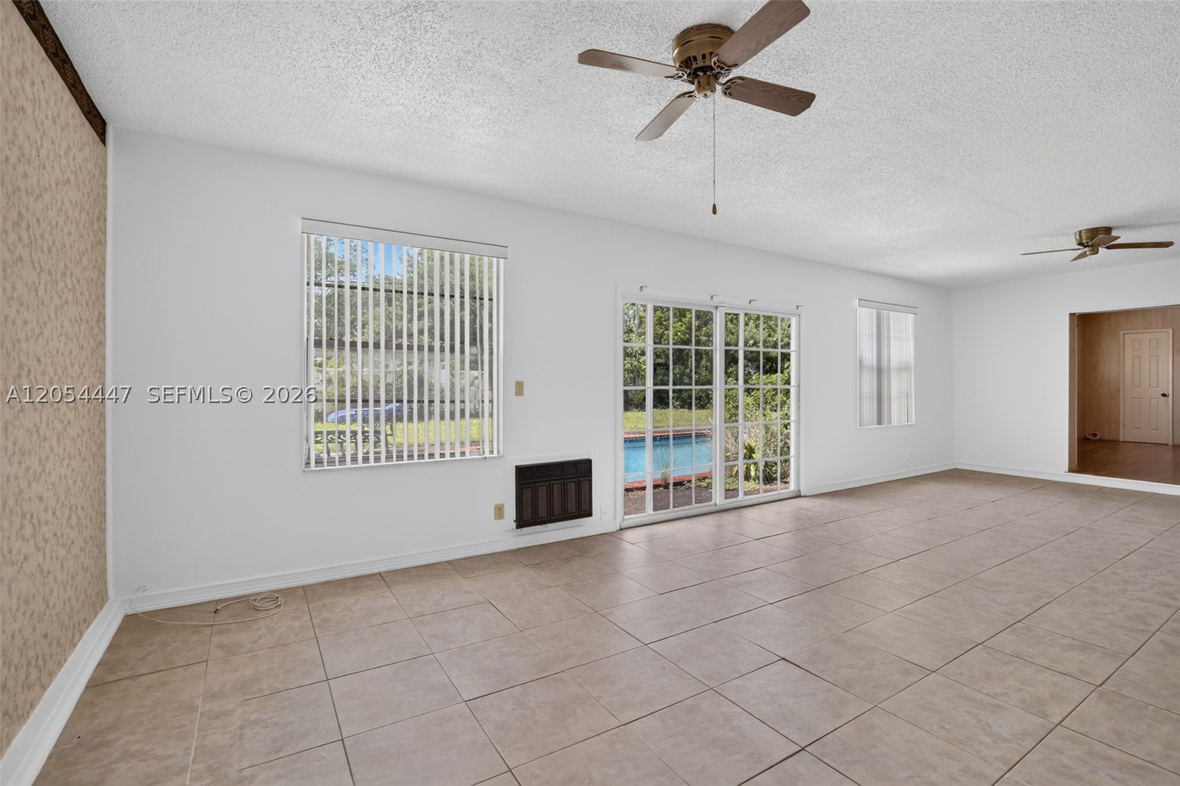PLANTATION PARK LAKESITES - Residential
