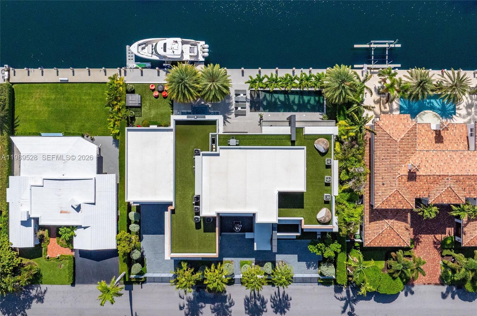 STILWELL ISLES - Residential