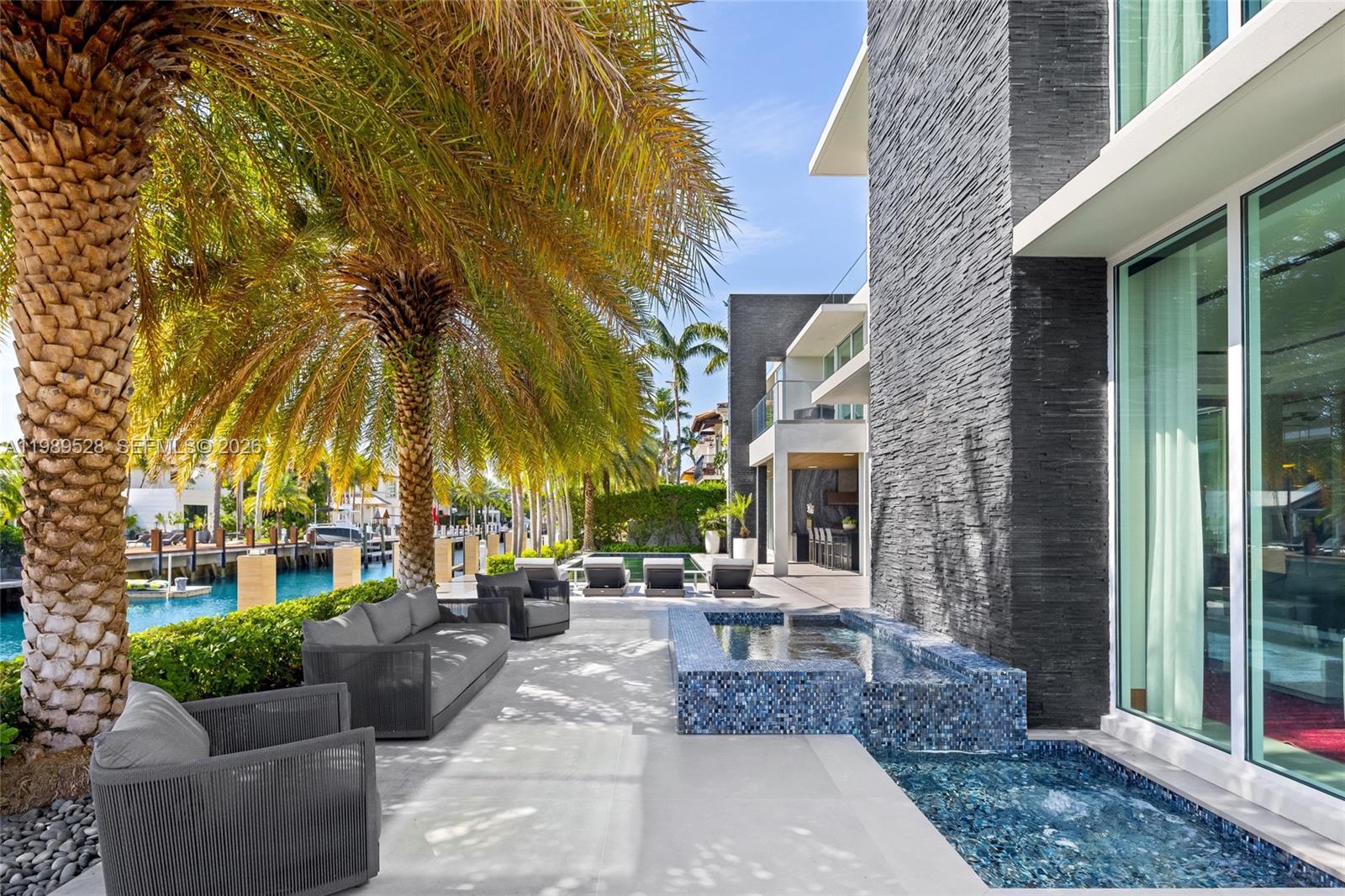 STILWELL ISLES - Residential