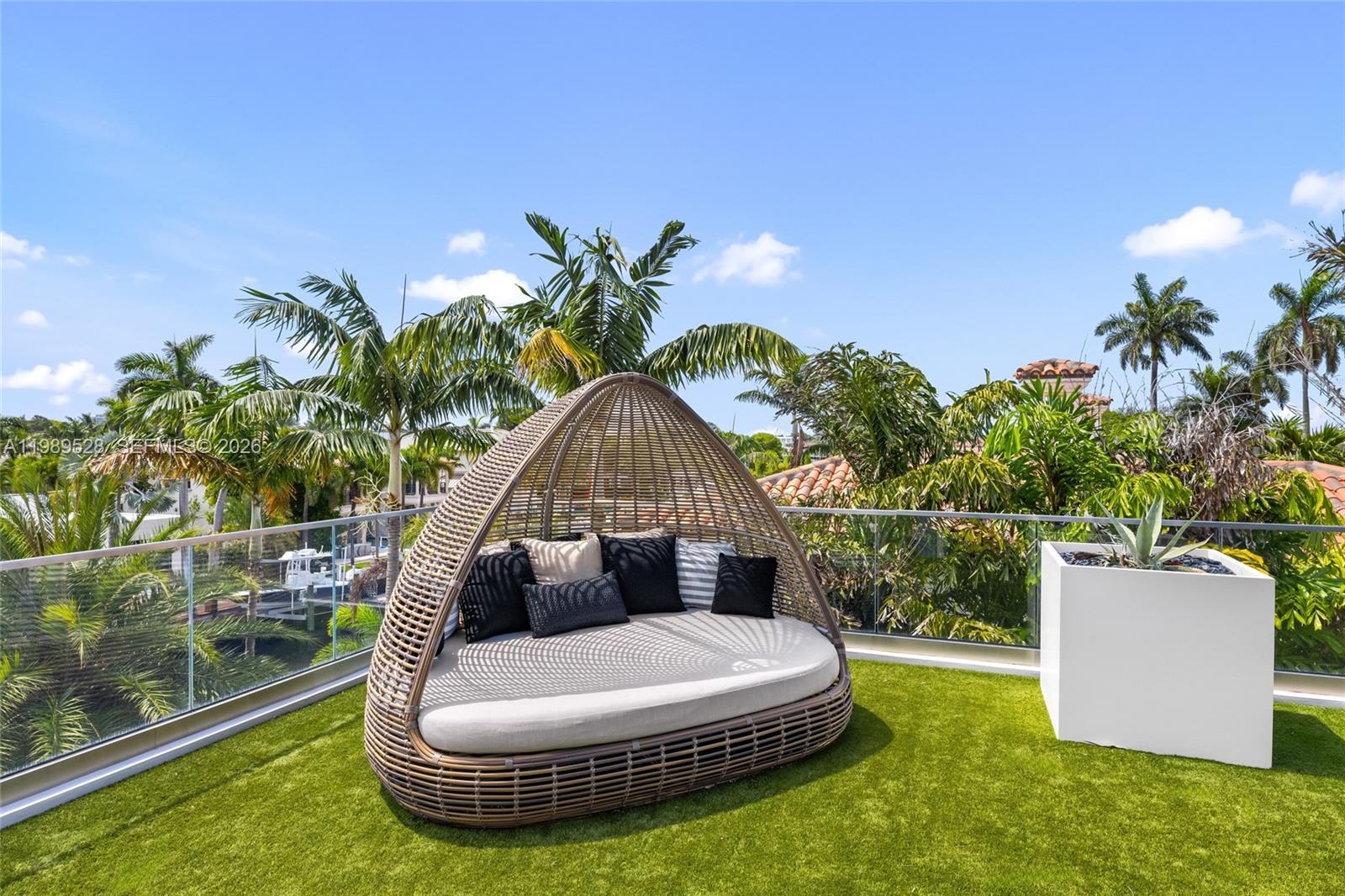 STILWELL ISLES - Residential