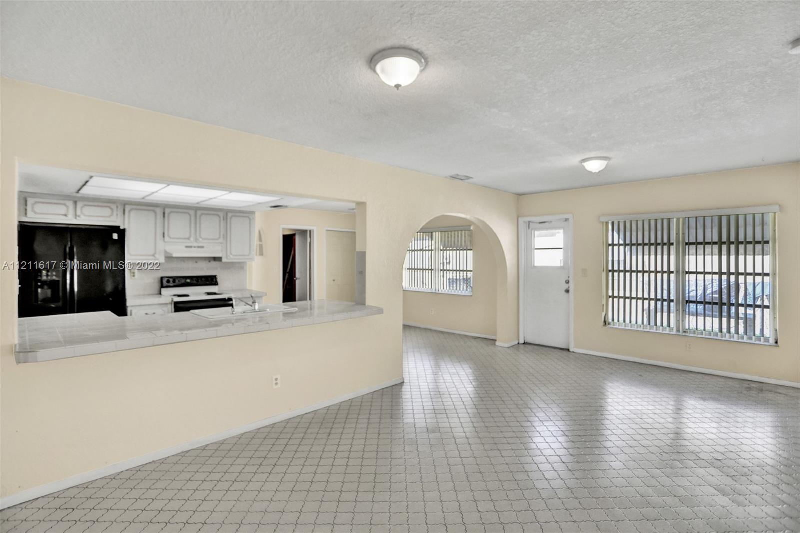 OAKLAND ESTATES NORTH 2 S - Residential Lease