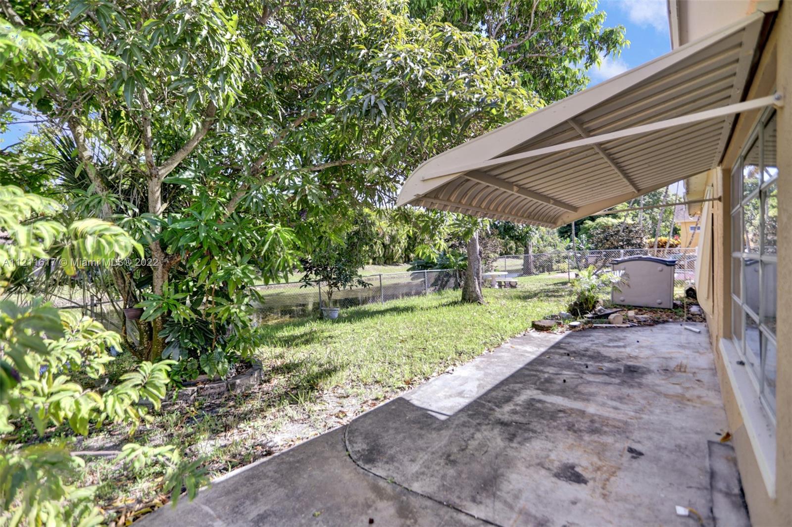 OAKLAND ESTATES NORTH 2 S - Residential Lease