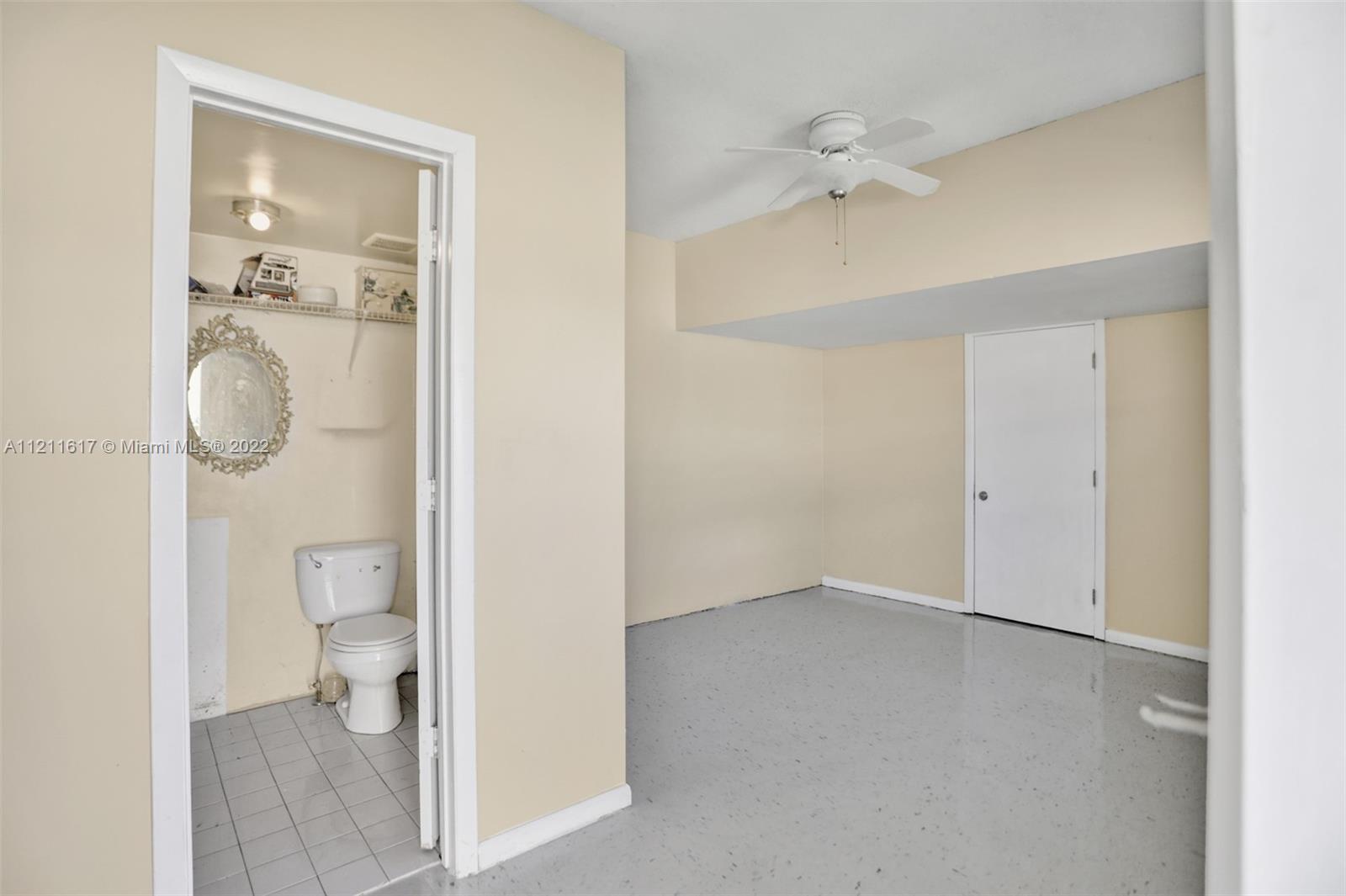 OAKLAND ESTATES NORTH 2 S - Residential Lease