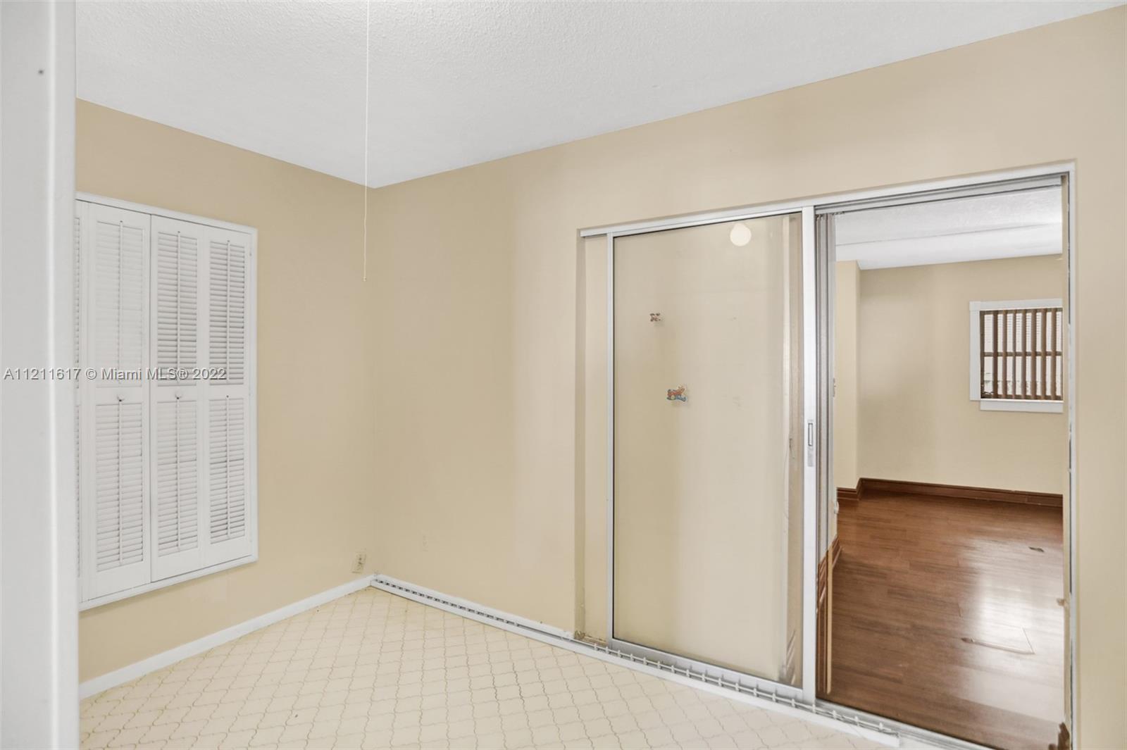OAKLAND ESTATES NORTH 2 S - Residential Lease