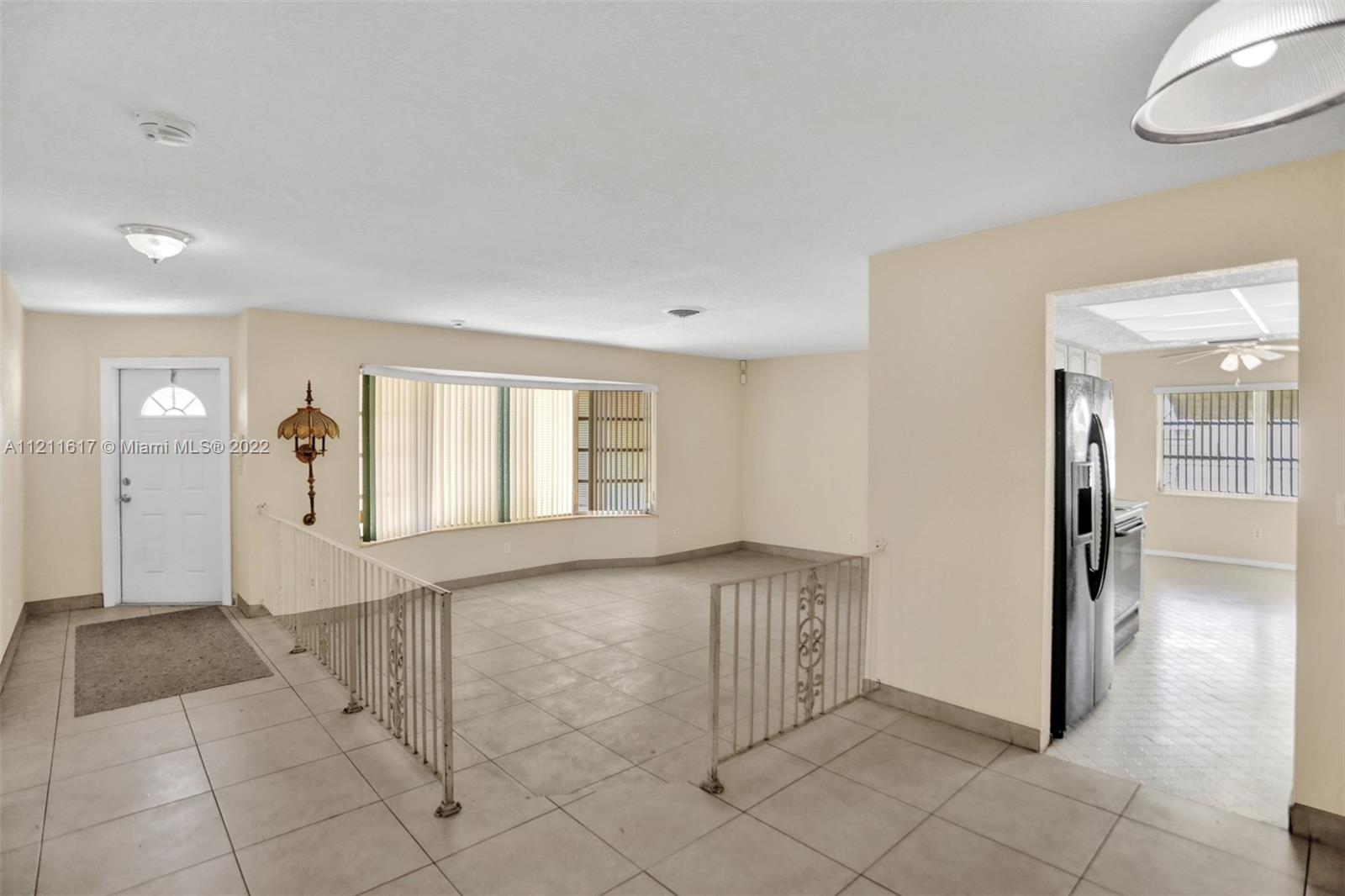 OAKLAND ESTATES NORTH 2 S - Residential Lease