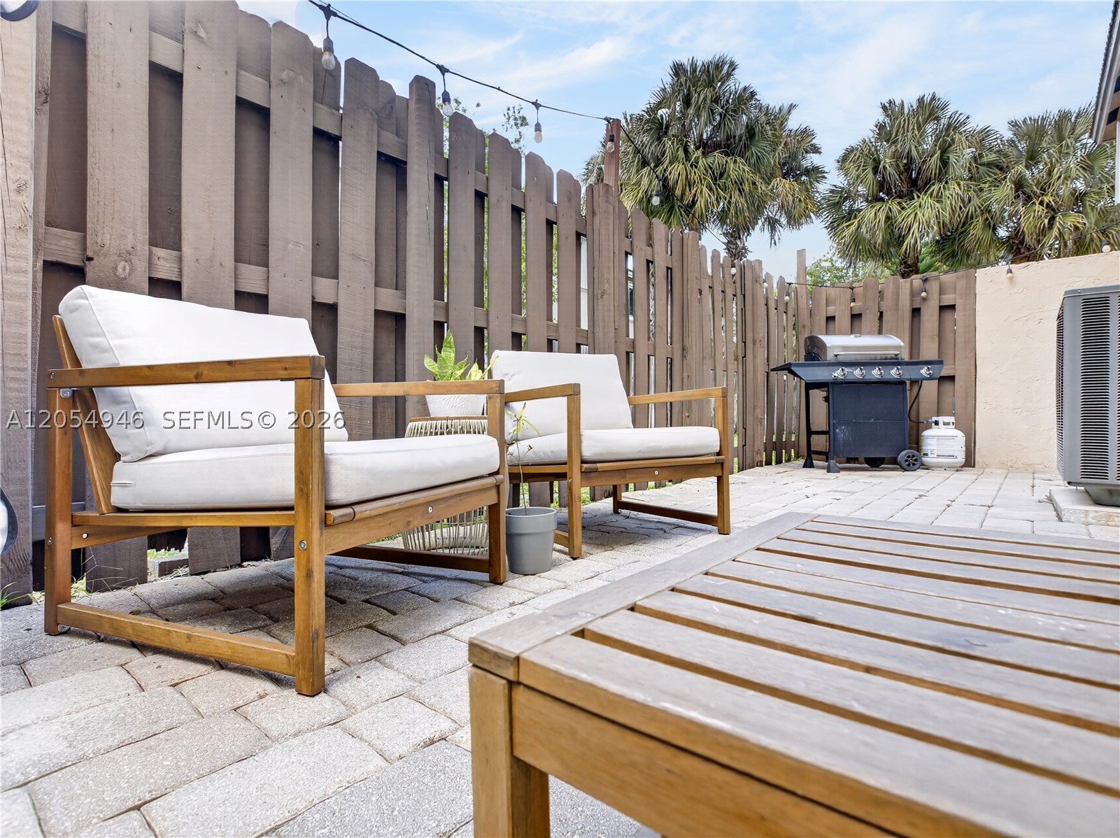 PEMBROKE ISLES 1 - Residential