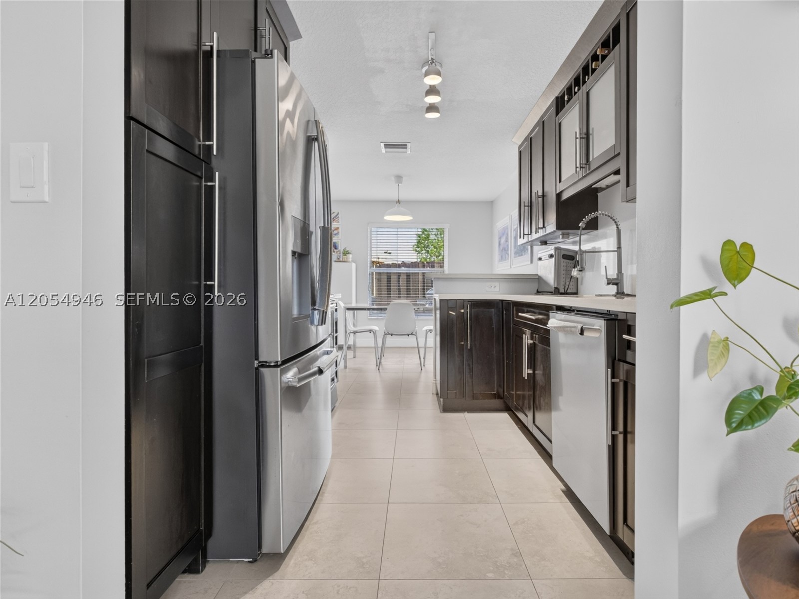 PEMBROKE ISLES 1 - Residential