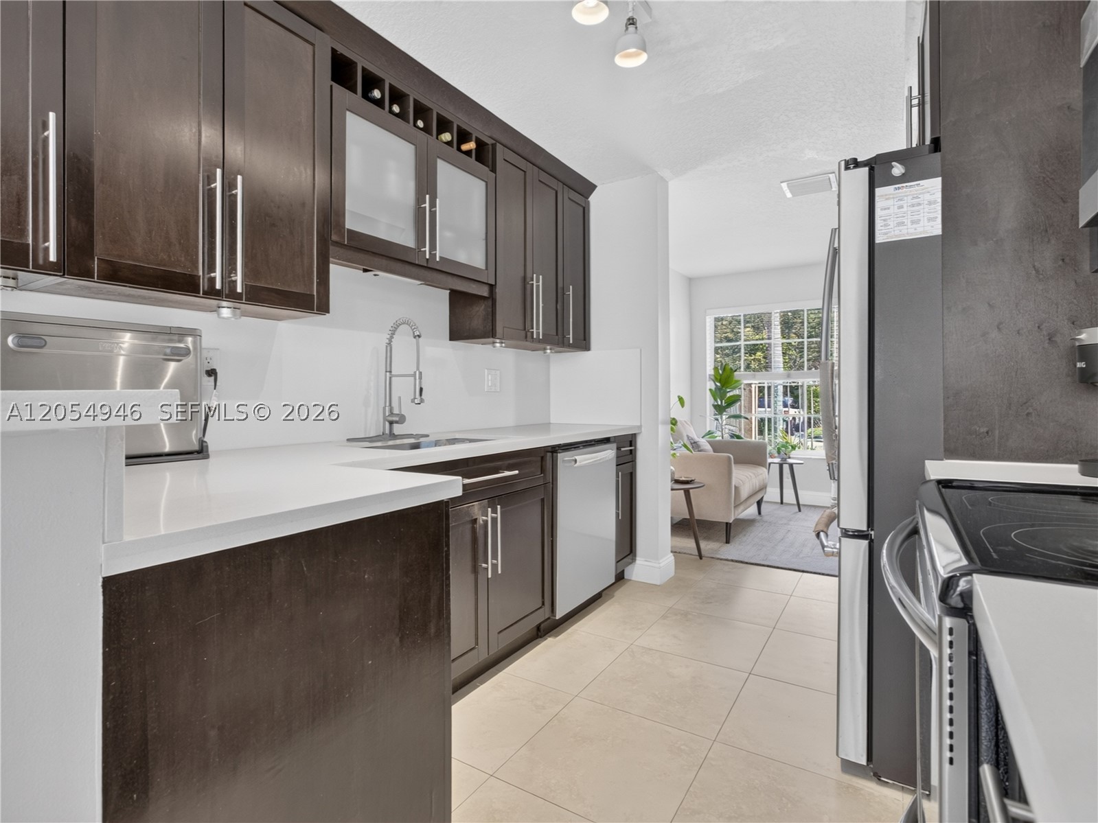 PEMBROKE ISLES 1 - Residential