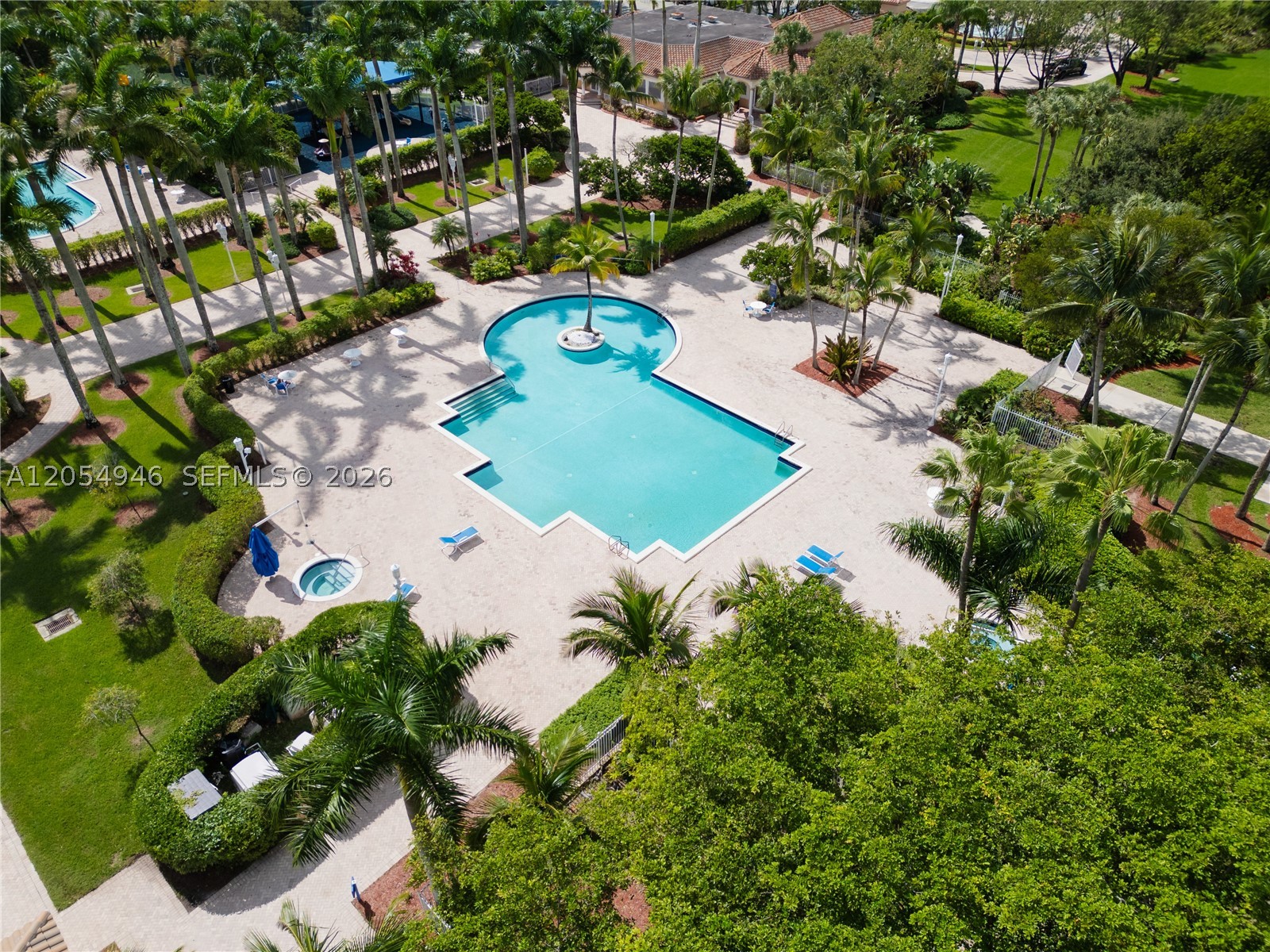 PEMBROKE ISLES 1 - Residential