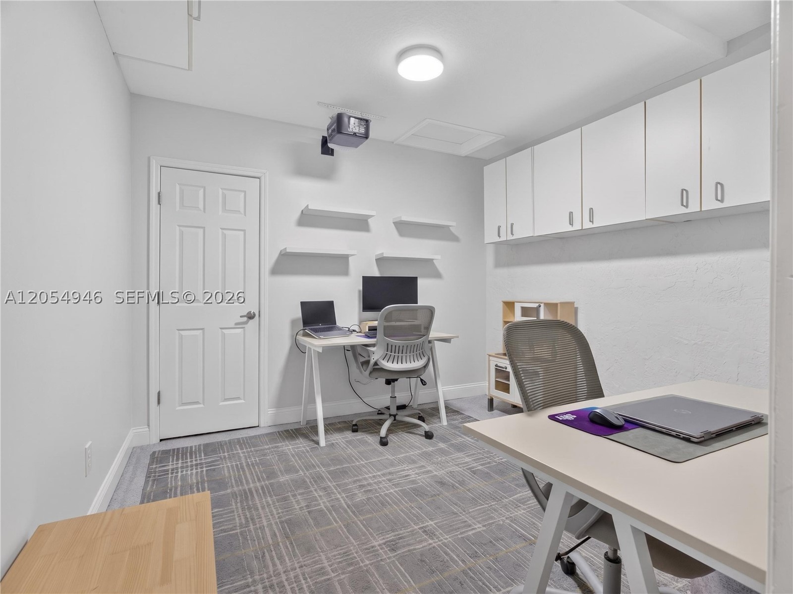 PEMBROKE ISLES 1 - Residential