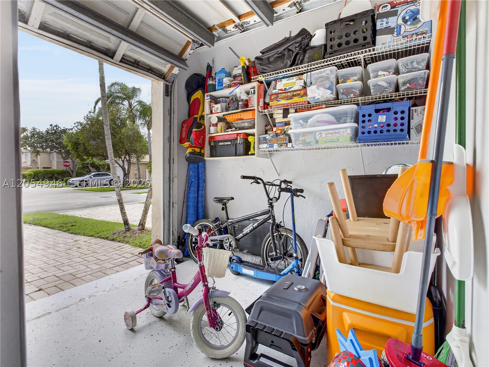 PEMBROKE ISLES 1 - Residential