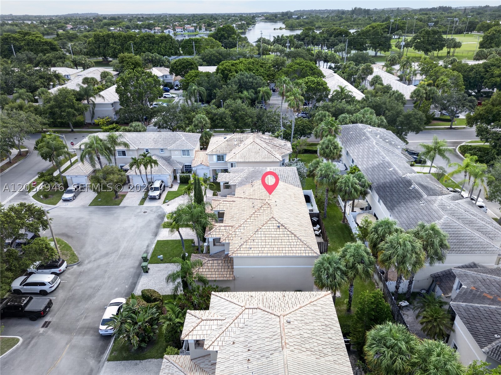 PEMBROKE ISLES 1 - Residential