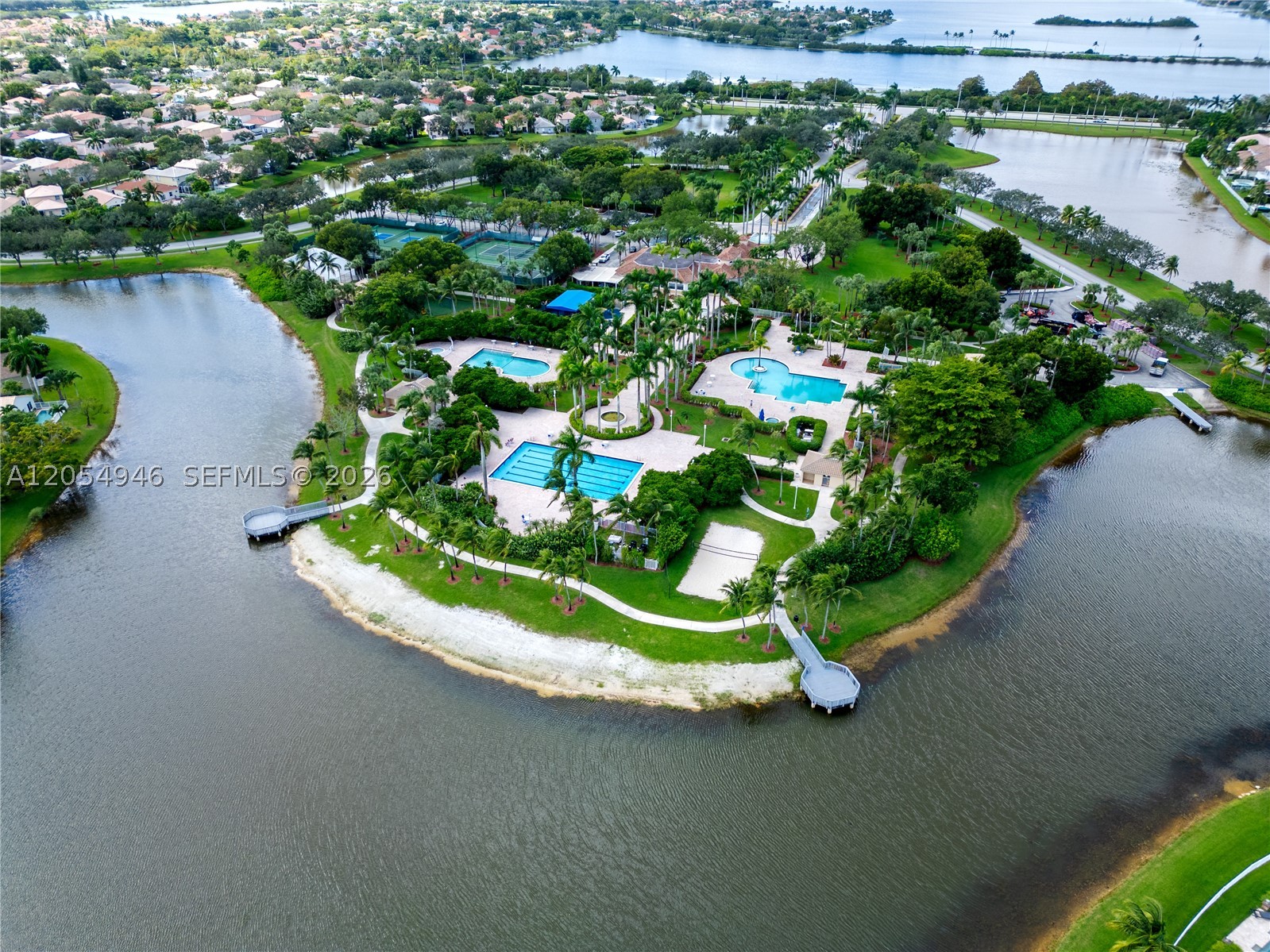 PEMBROKE ISLES 1 - Residential