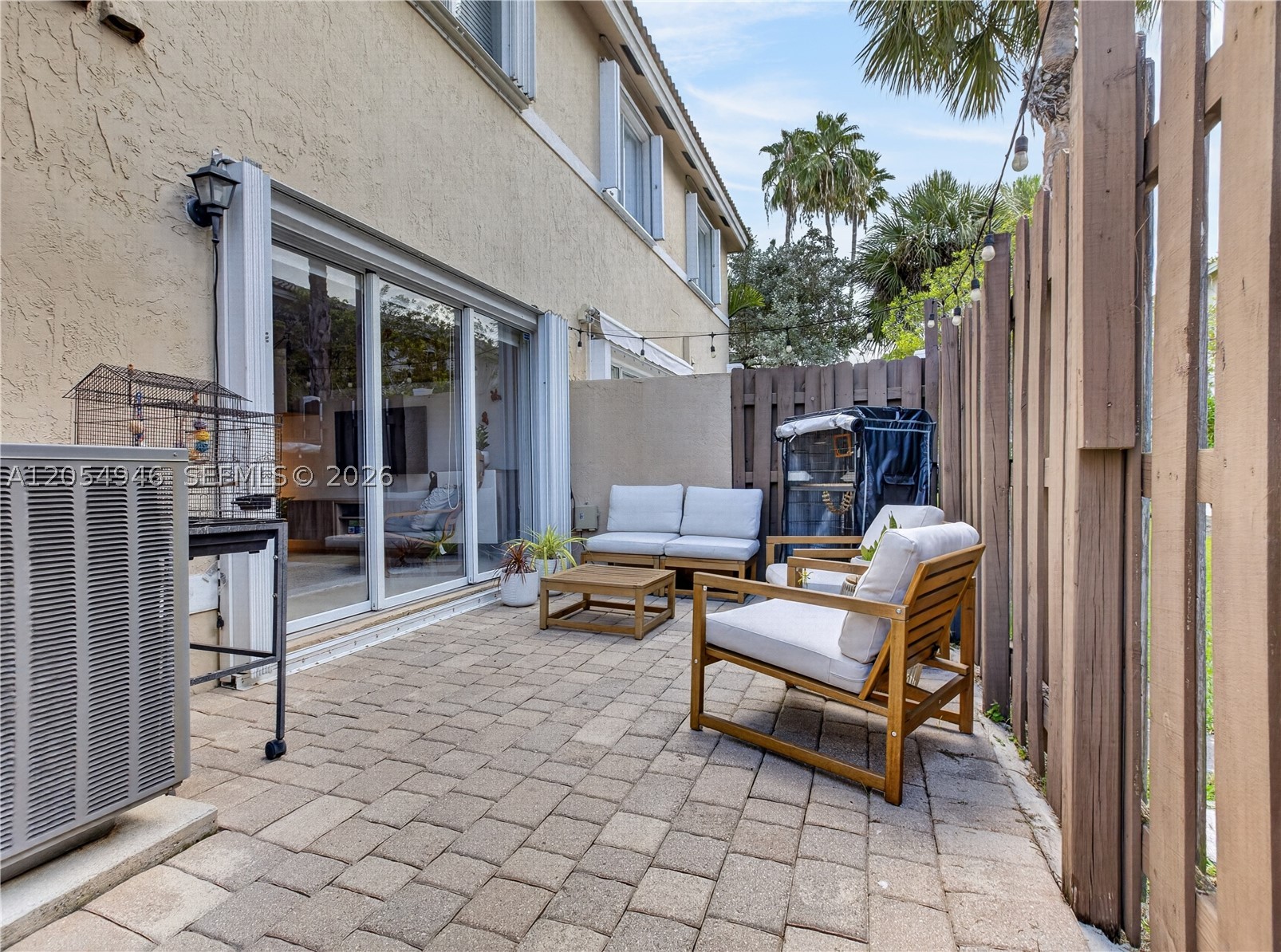 PEMBROKE ISLES 1 - Residential