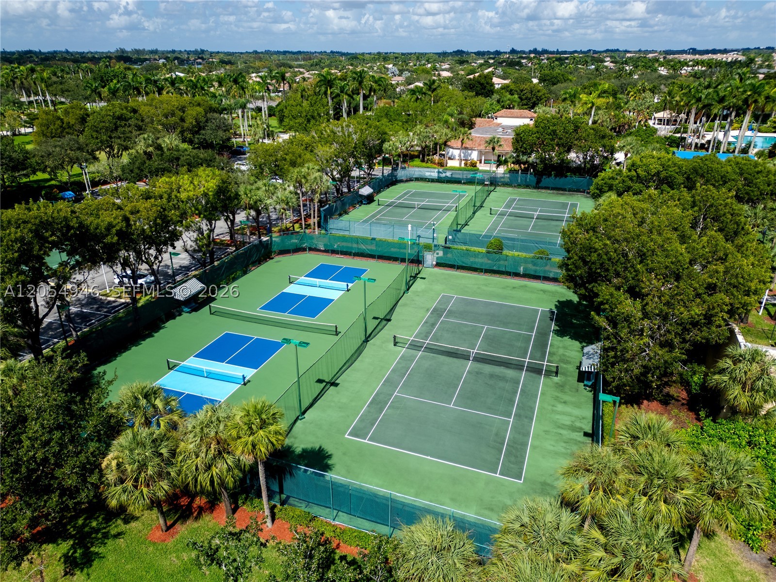 PEMBROKE ISLES 1 - Residential