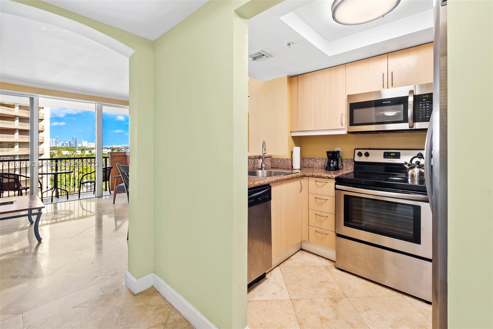 THE MUTINY CONDO - Residential