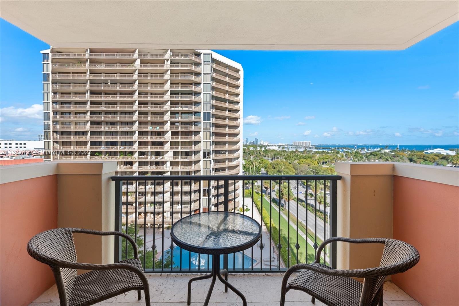 Highly desirable "03" unit near the front of the building with great views of the bay and Miami skyline. This unit features marble floors in the living room, dining room, kitchen and bedroom. Can be used to earn income through on site hotel program or lived in. The popular Mutiny Hotel features a lushly landscaped pool deck with spa and waterfall, gym with sauna and steam, and a full service restaurant and bar, and much more. And all of this is just steps away from the heart of the Grove.