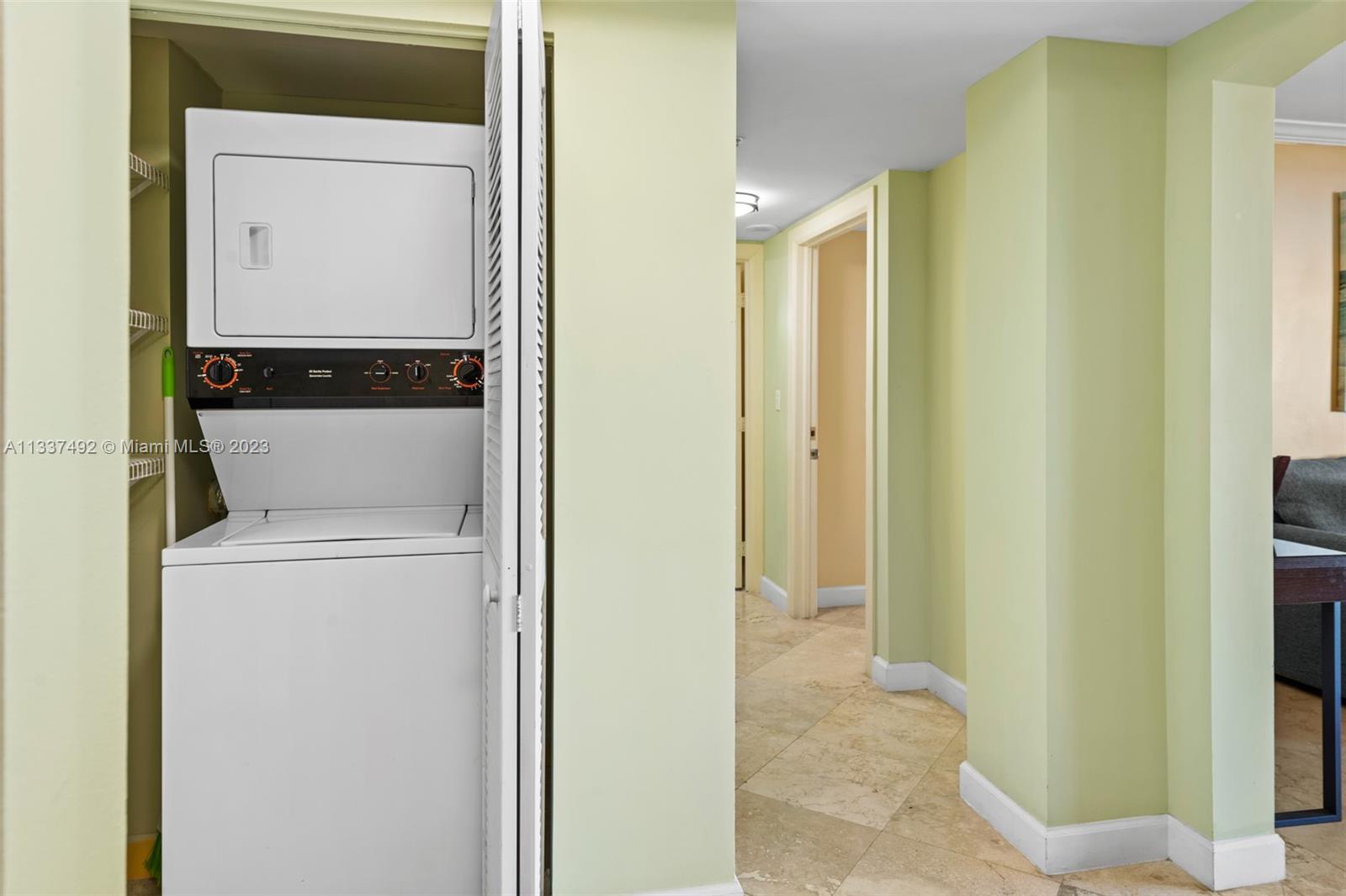 THE MUTINY CONDO - Residential