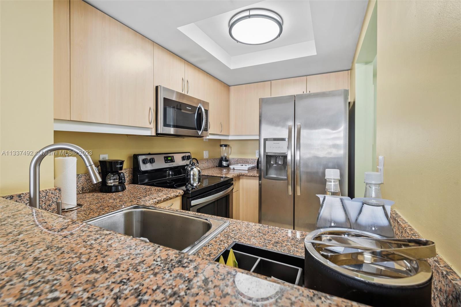 THE MUTINY CONDO - Residential