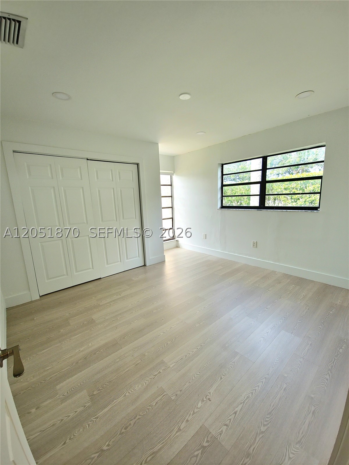 SOMERSET VILLAS - Residential Lease