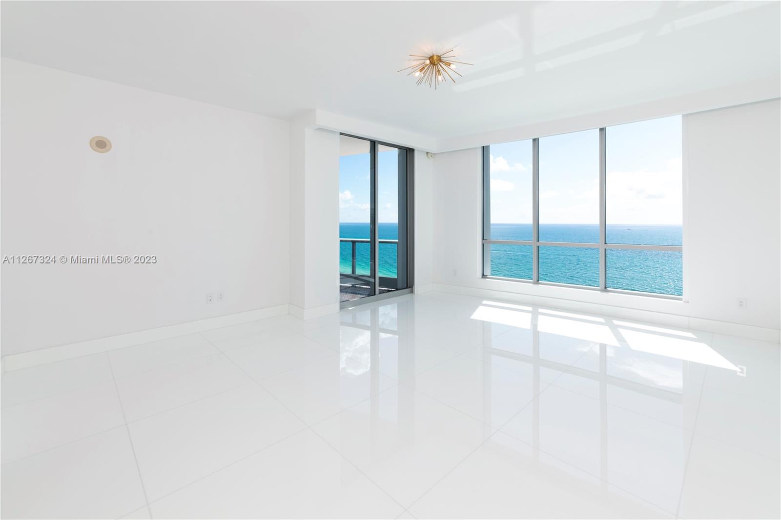 THE RESIDENCES AT THE BAT - Residential