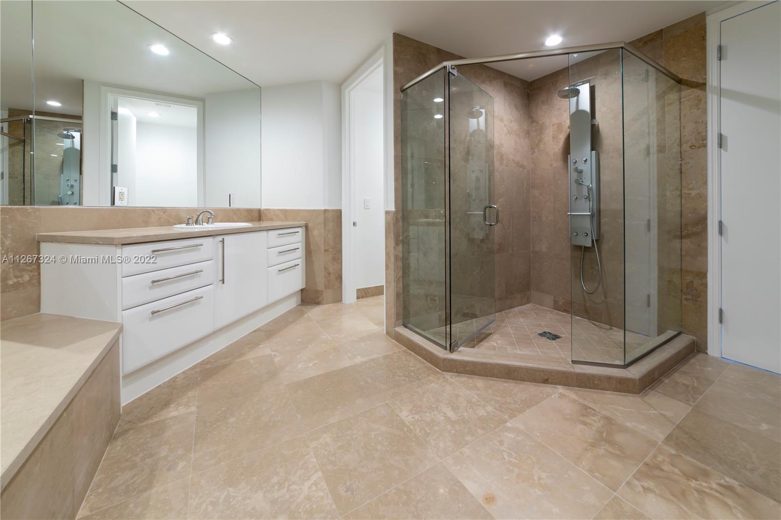 THE RESIDENCES AT THE BAT - Residential