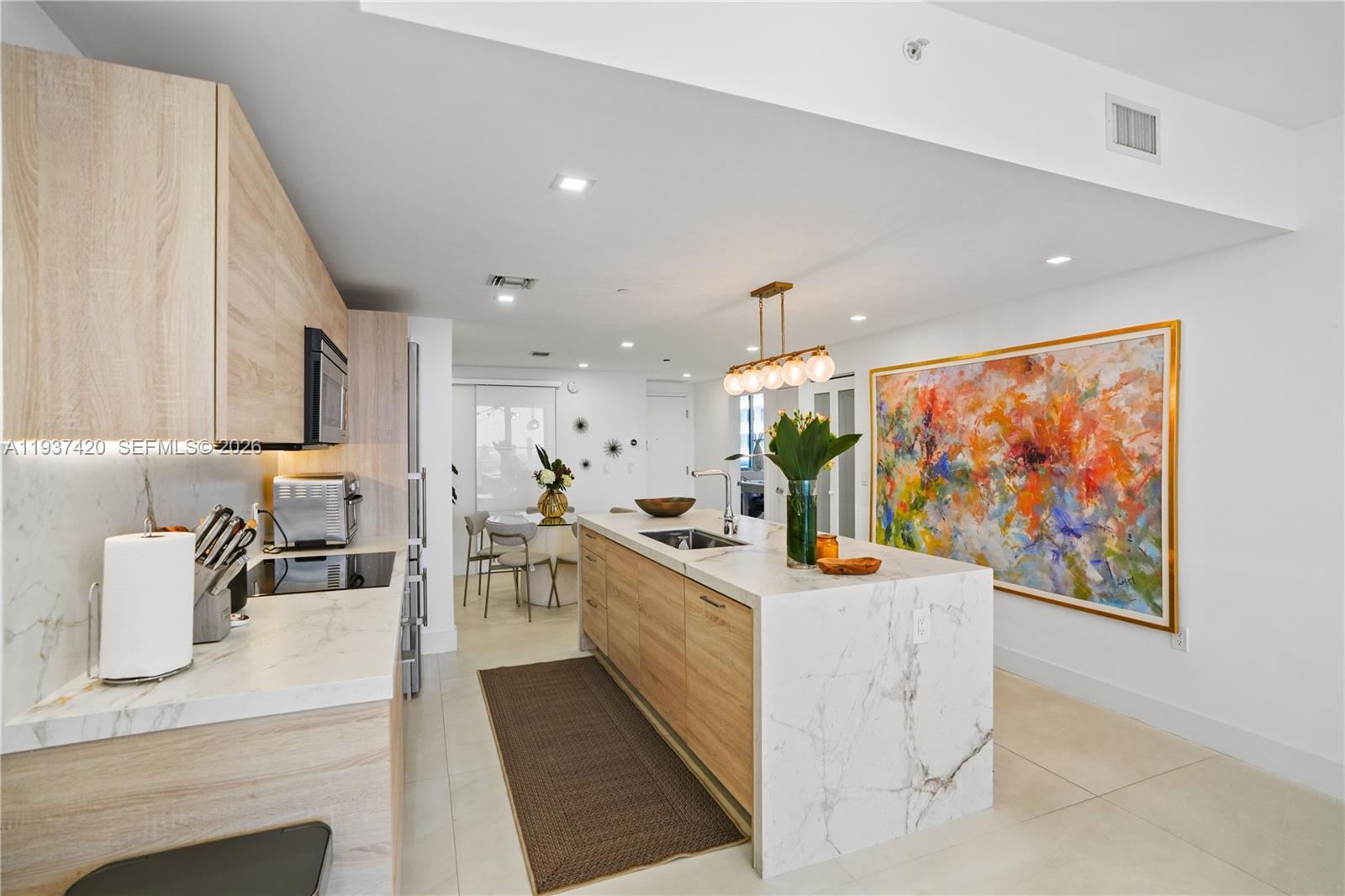 THE HARBOUR SOUTH CONDO - Residential Lease