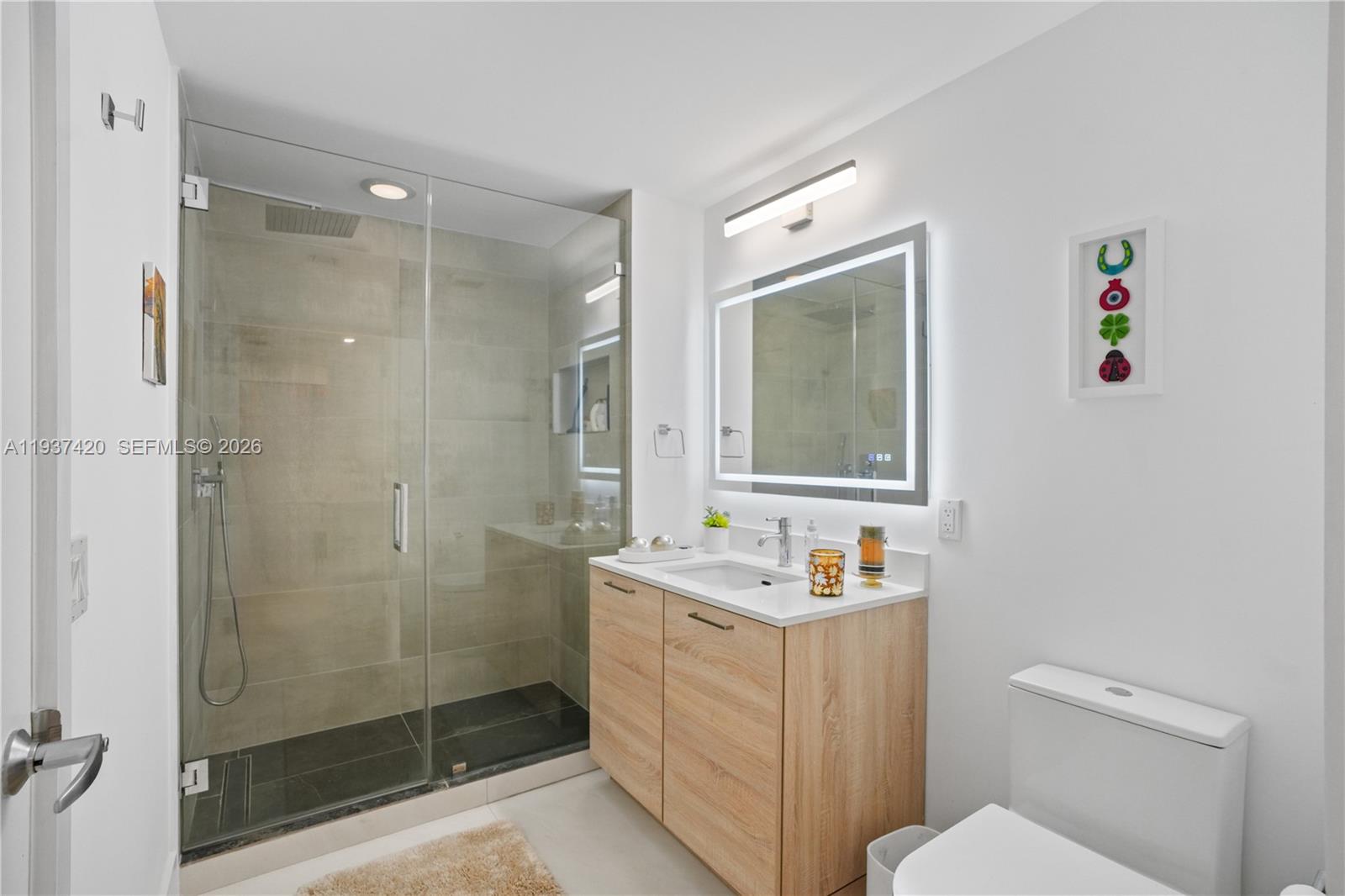 THE HARBOUR SOUTH CONDO - Residential Lease