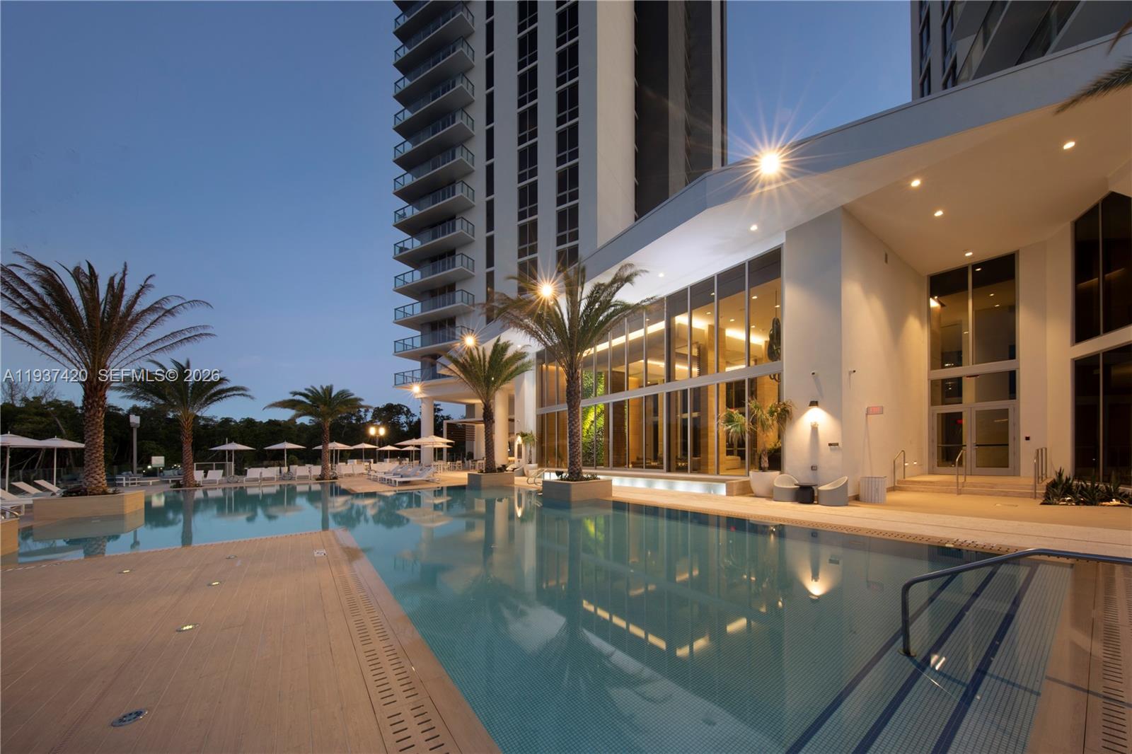 THE HARBOUR SOUTH CONDO - Residential Lease