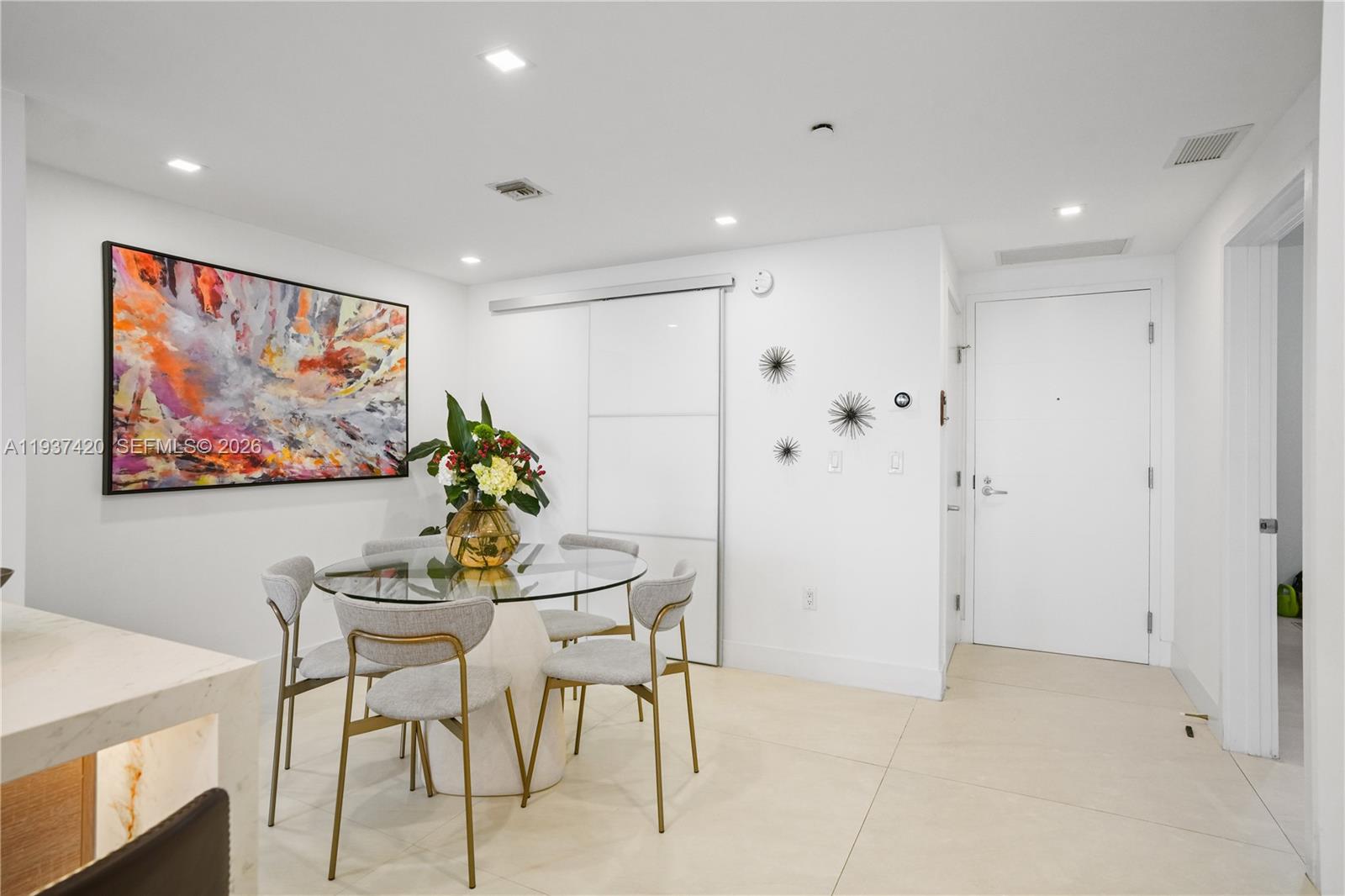 THE HARBOUR SOUTH CONDO - Residential Lease