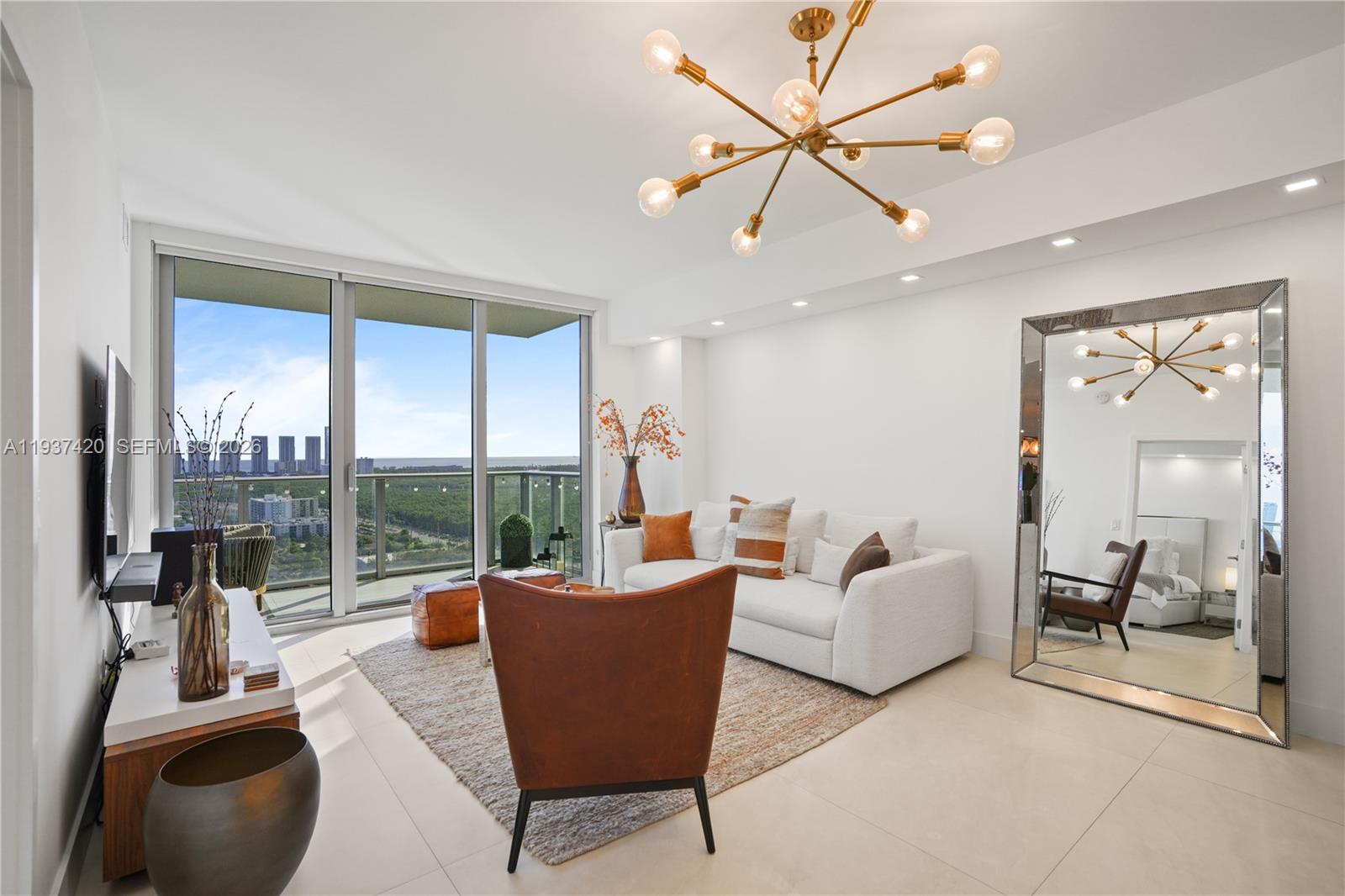 THE HARBOUR SOUTH CONDO - Residential Lease